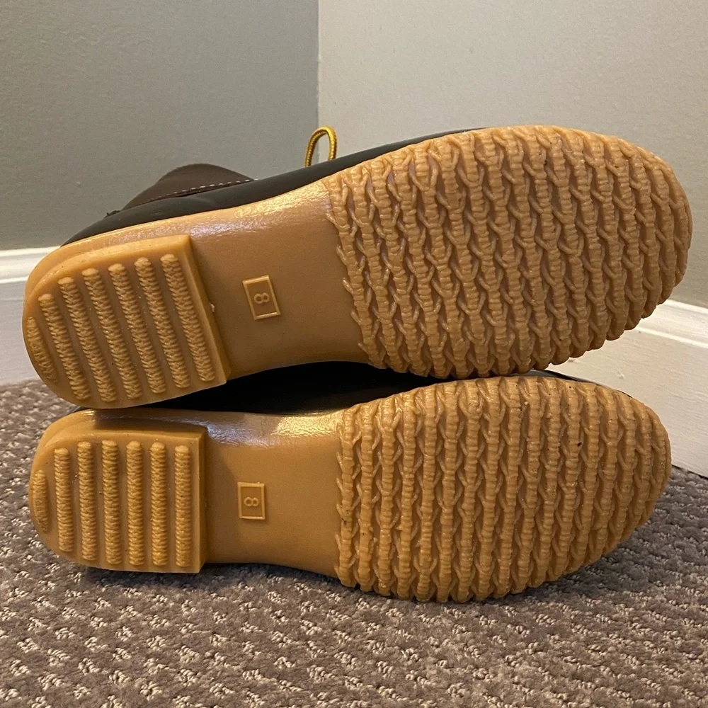 •G.H. BASS & CO.•Brown Leather Upper Harlequin Duck Boot - Picture 5 of 8